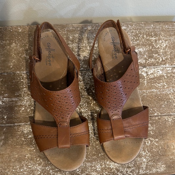 Clerks Collection Brown Leather Sandals  size 9M - Picture 1 of 3